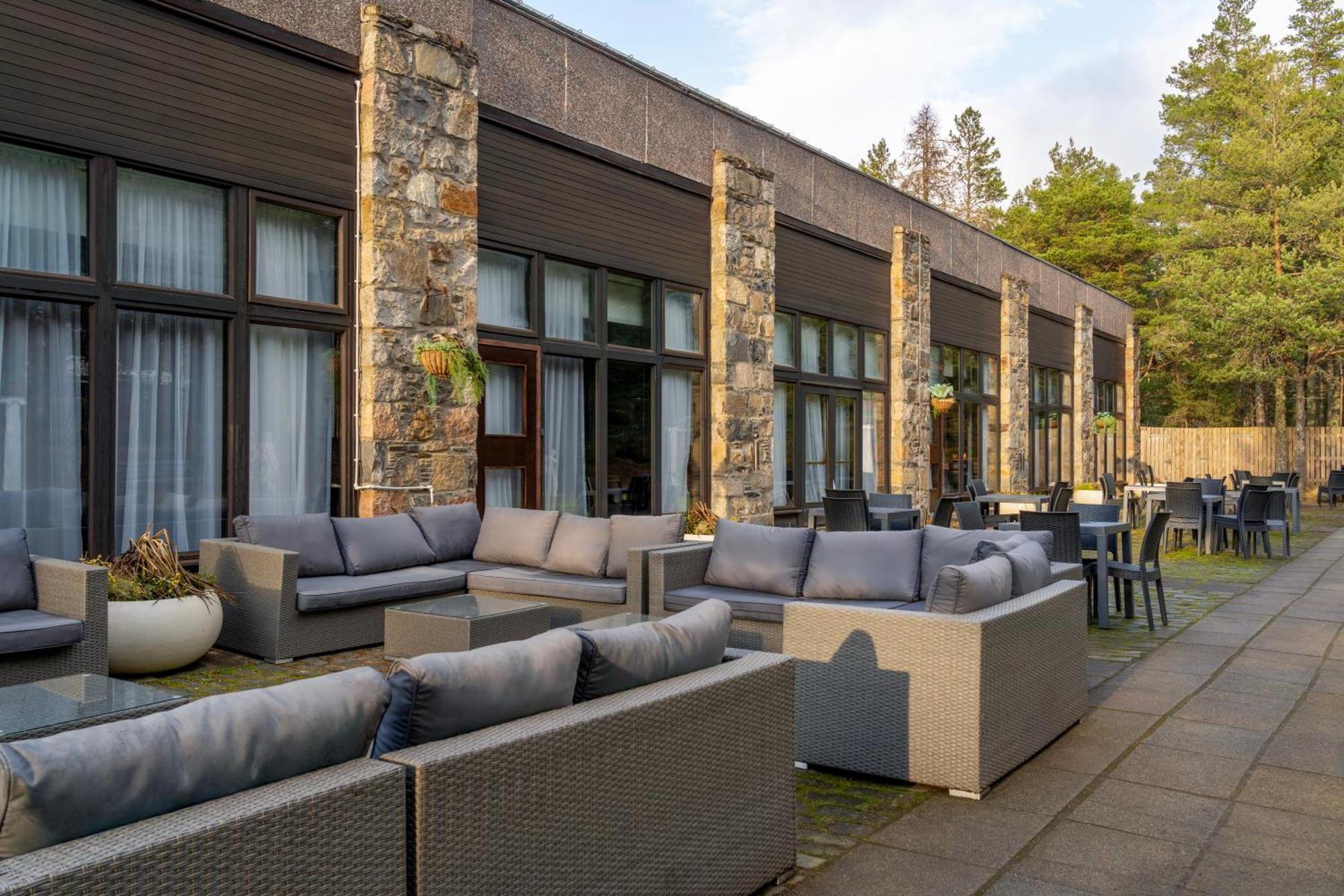 Coylumbridge Resort Hotel Авимор Экстерьер фото